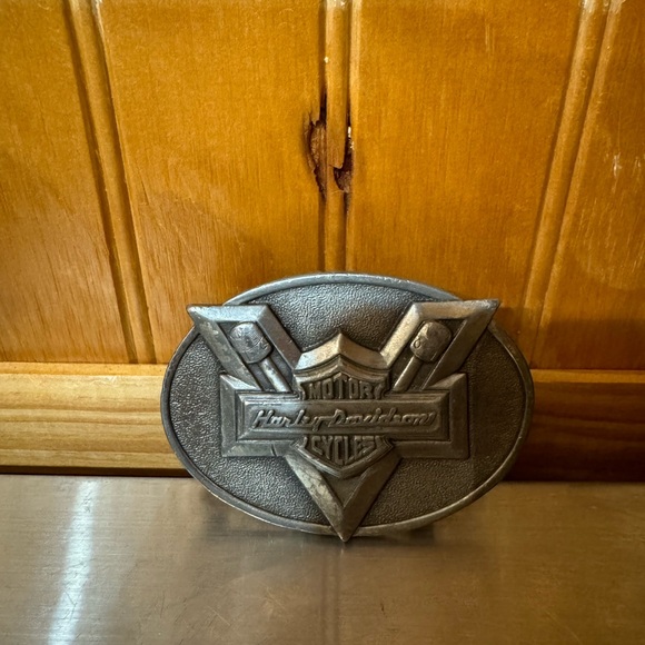 Harley Davidson Belt Buckle 1983 - Picture 1 of 5
